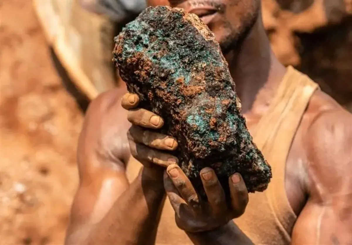 آمریکا در مسیر تسلط بر منابع معدنی حیاتی آفریقا