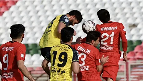 تراکتور با شکست سپاهان صدرنشینی خود را در لیگ برتر تثبیت کرد