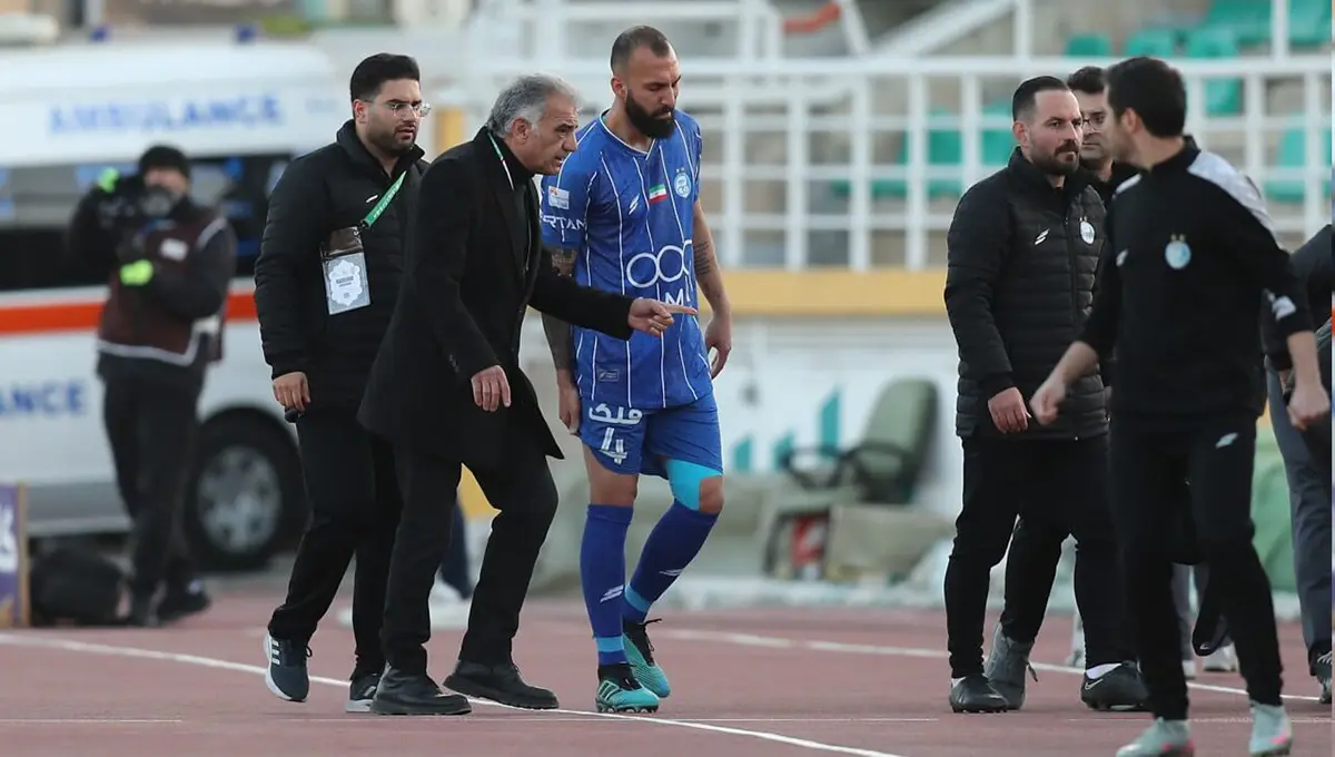 شوک به استقلال؛ مصدومیت شدید روزبه چشمی مقابل پیکان