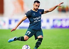 گل اول پیکان به استقلال توسط آزادمنش