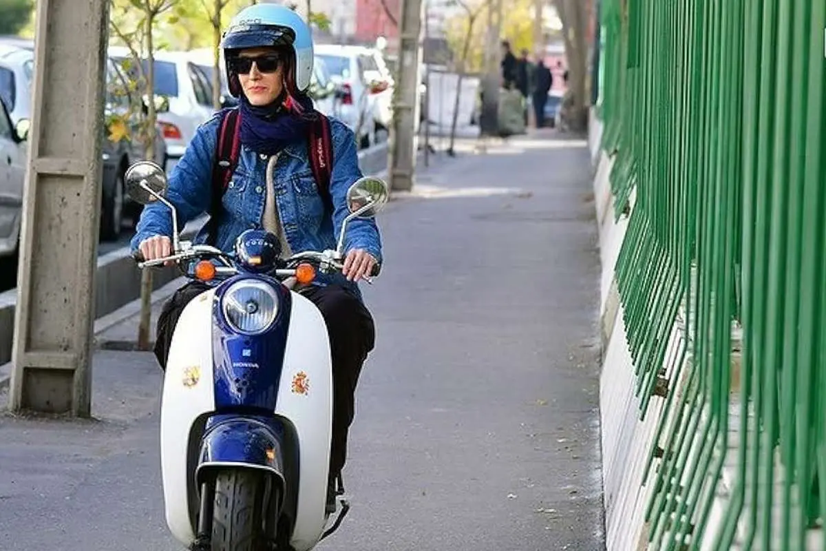 بیمه اجباری برای زنان موتورسوار