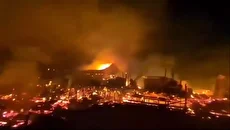 آتش&zwnj;سوزی ویرانگر بازار و خانه&zwnj;ها در اندونزی