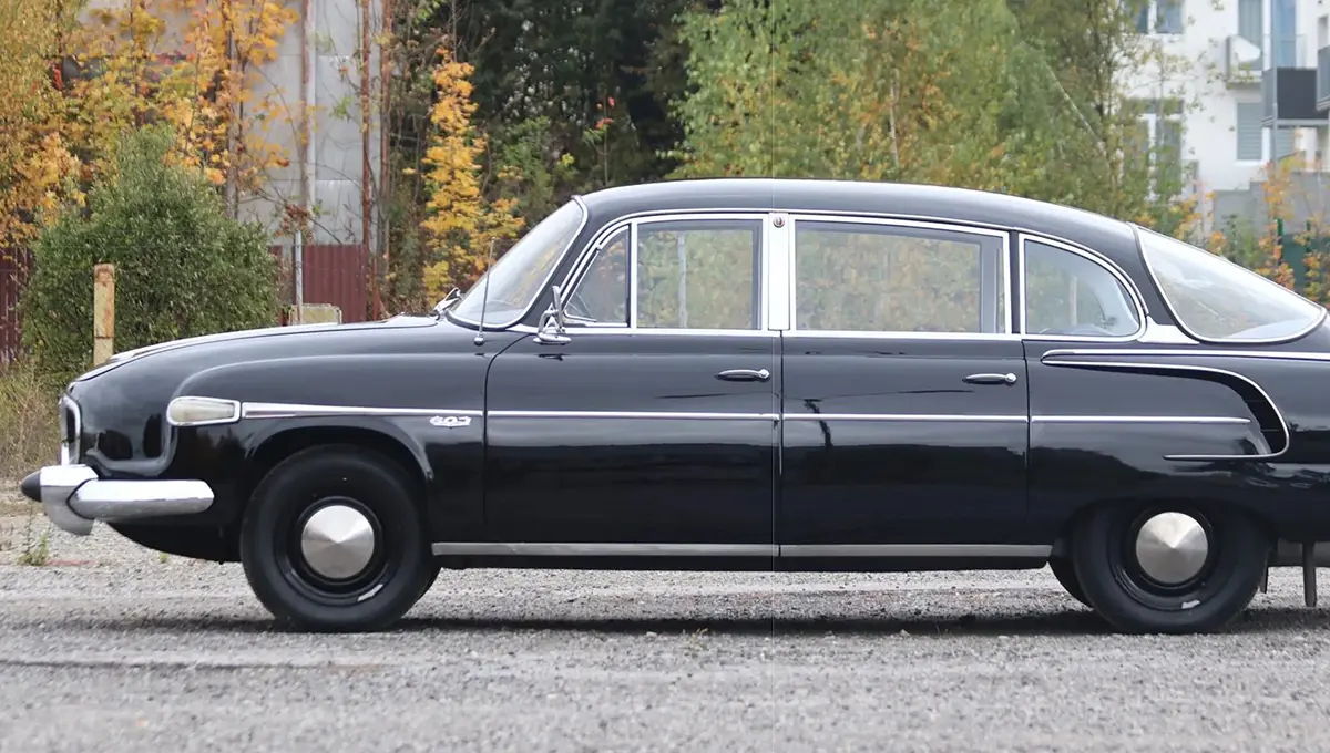 تاترا 2-603 ؛ یکی از عجیب ترین دماغه ها در صنعت خودرو/ معروف به سفینه فضایی(+تصاویر)