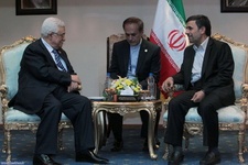 دیدار محمود عباس رئیس تشکیلات خودگردان فلسطین با محمود احمدی نژاد رئیس جمهوری در حاشیه نشست سران اجلاس عدم تعهد - شهریور 1391