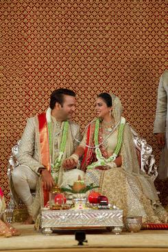 برگزاری عروسی 100 میلیون دلاری هندوستان با حضور "هیلاری کلینتون" و "بیانسه" +عکس