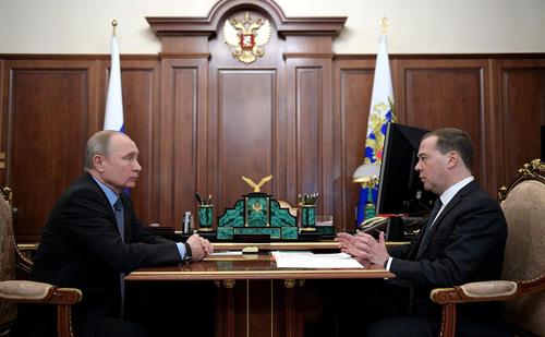 دیدار رییس جمهوری و نخست وزیر روسیه/ مسکو