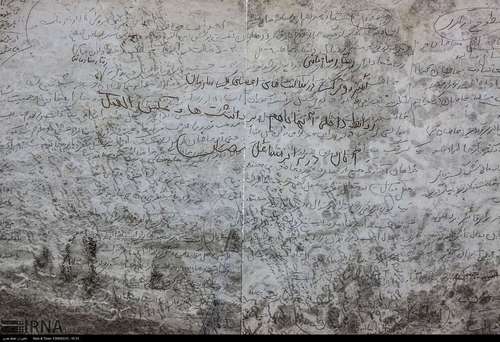 تصاویری از تقلب نویسی در دانشگاه‌های تهران 