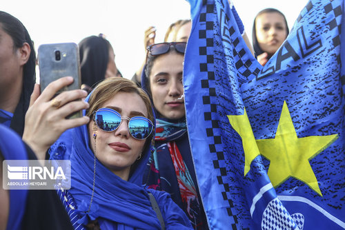 Esteghlal Women Fans