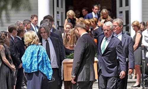 مراسم تشییع پیکر عضو 22 ساله خانواده معروف کندی / ماساچوست آمریکا/ رویترز