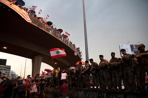 اعتراضات سراسری در لبنان/ رویترز