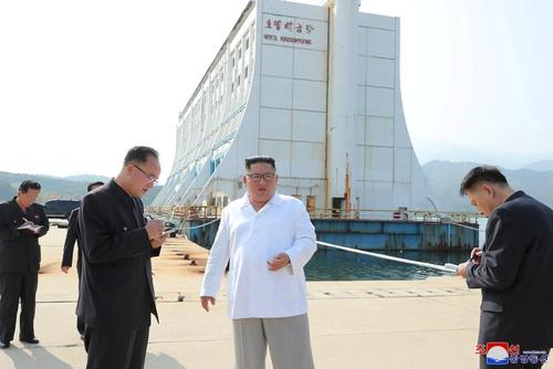 بازدید رهبر کره شمالی از یک مرکز تفریحی و گردشگری در این کشور/ خبرگزاری رسمی کره شمالی