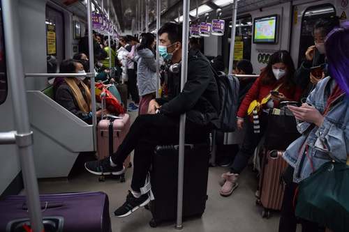 مسافران خط مترو شهر 