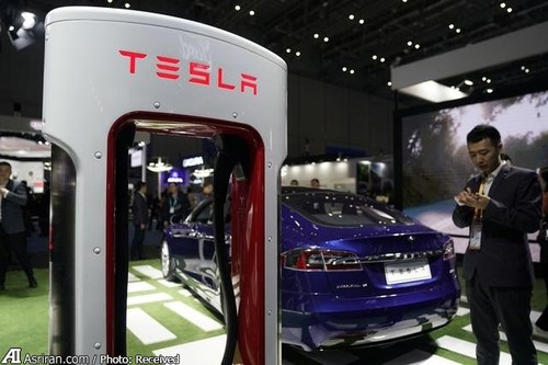 غرفه برترین تولیدکننده خودروهای الکتریکی در جهان طی نمایشگاه واردات چین در شانگ های 2018
