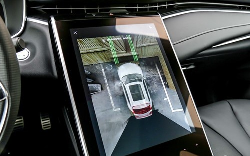 کراس اوور لوکس چینی با آخرین فناوری های صنعت خودرو (+عکس)