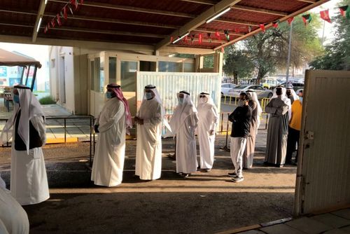 برگزاری انتخابات پارلمانی دیروز (شنبه) در 5 حوزه انتخابیه در کویت/عکس ها: رویترز و خبرگزاری فرانسه