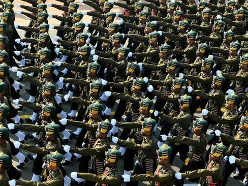 رژه روز ارتش در هندوستان/ خبرگزاری فرانسه