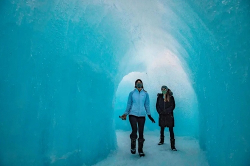 بازدید از تونل های یخی در نیوهمپشایر آمریکا/ خبرگزاری فرانسه