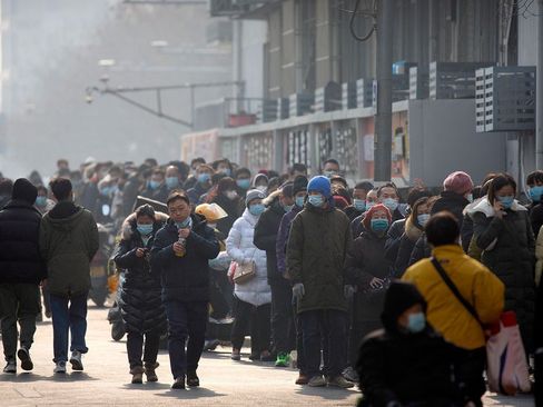 صف طولانی تست کرونا در شهر پکن چین / آسوشیتدپرس