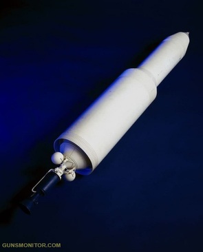 ماکتی از یک فضاپیما مجهز به پیشرانه حرارتی هسته ای