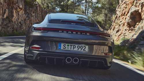 پورشه 911 جی تی3 تورینگ مدل 2022 رونمایی شد (+عکس و فیلم)