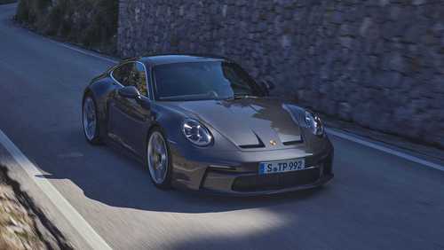 پورشه 911 جی تی3 تورینگ مدل 2022 رونمایی شد (+عکس و فیلم)