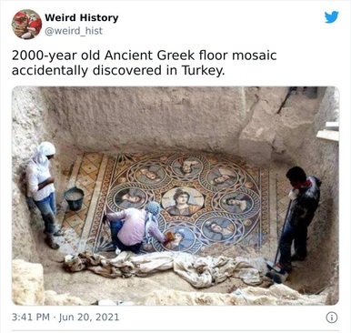 کف موزائیکی یونان باستان با قدمت 2,000 سال که به طور تصادفی در ترکیه کشف شد. 
