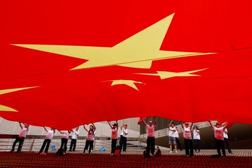 جشن روز ملی چین در هنگ کنگ/ رویترز