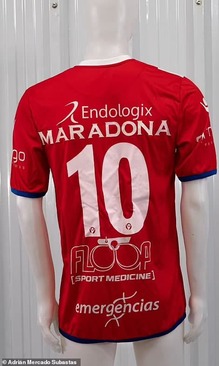 حراج اموال مارادونا برای فرزندانش (+عکس)