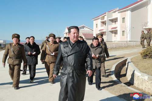 بازدید رهبر کره شمالی از شهر 