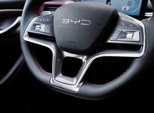 بی وای دی دسترویر 05؛ خودرویی اقتصادی، هیبریدی و باکیفیت!