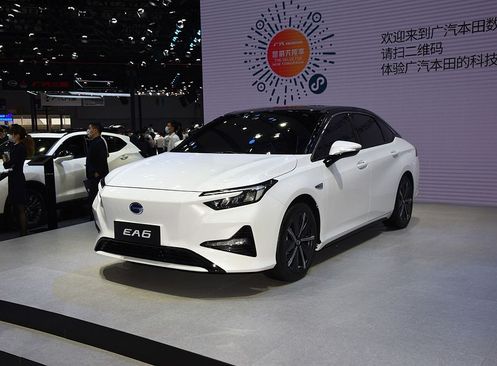 گاک EA6؛ در بازار چین با 26 هزار دلار چه خودرویی تحویل مشتری می دهند؟ (+ عکس) 3