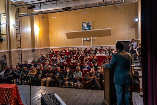 معرفی برگزیدگان نخستین دوره جشنواره فیلمنامه‌نویسی «لاو» در مهاباد 7