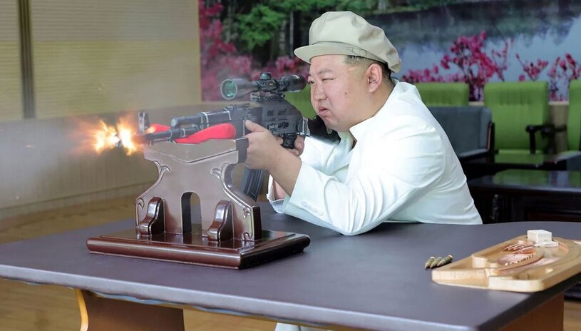 رهبر کره شمالی دست به ماشه برد 