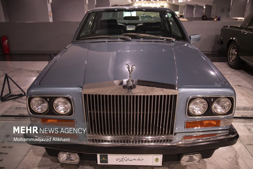تصاویر دیدنی از موزه خودروهای تاریخی در تهران