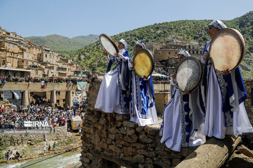 مراسم هزار دف در روستای گردشگری پالنگان کردستان