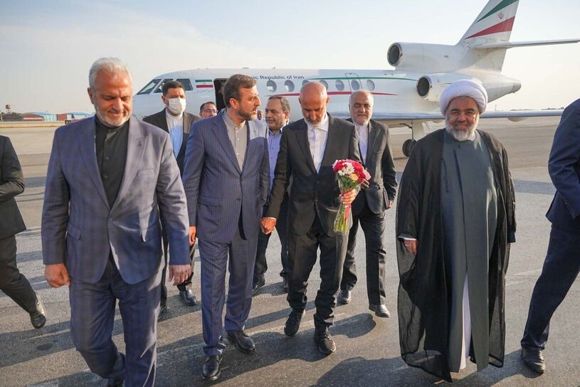 پذیرایی از حمید نوری در فرودگاه مهرآباد (عکس)