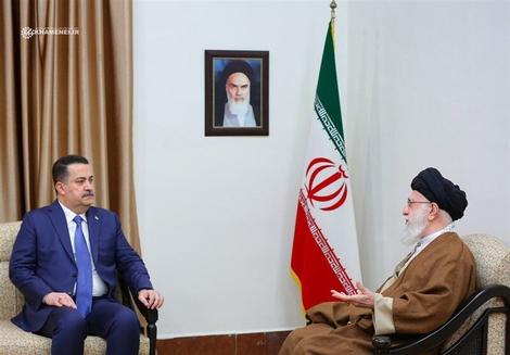 نخست‌وزیر عراق به ایران آمد و با حضرت آیت‌الله خامنه‌ای دیدار کرد