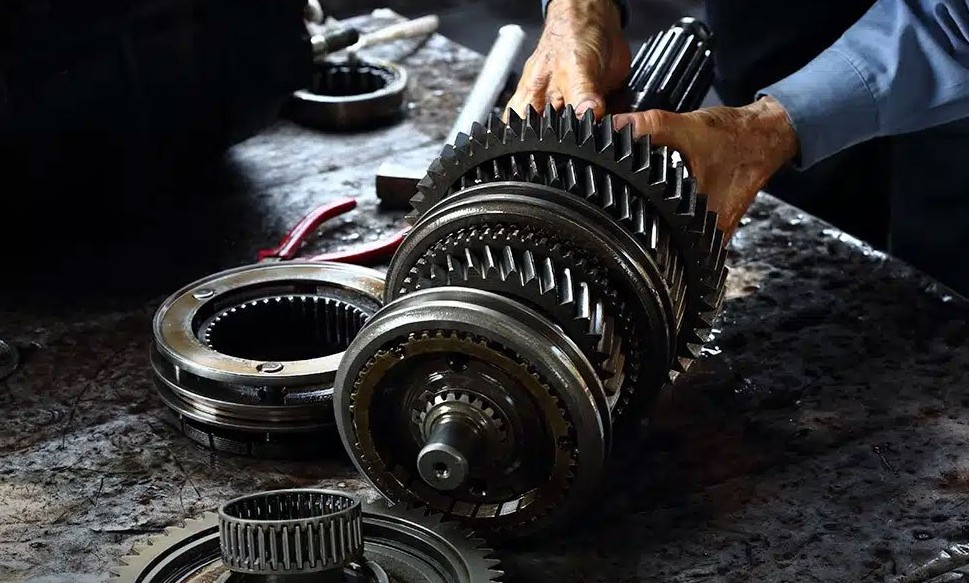 تعمیرات اساسی گیربکس؛ مجموعهای که جای آزمونوخطا نیست تعمیرات اساسی گیربکس؛ مجموعهای که جای آزمونوخطا نیست