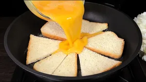 طرز تهیه پیتزای بدون خمیر در ماهیتابه با نان تست