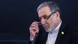 واکنش وزیر امور خارجه به حمله آمریکا به تأسیسات آب‌شیرین‌کن قشم