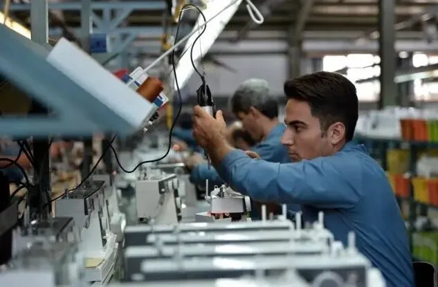 حوادث کار در جنوب تهران؛ سه فوتی و ٨ نقض عضو در ۶ ماه/ رسیدگی ۱۰ روزه به شکایات کارگری
