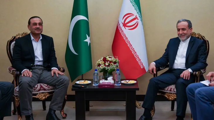 مذاکرات ایران و آمریکا در مرحله سرنوشت ساز / فرمانده ارتش پاکستان در تهران / مذاکرات هیات قطری با ایران مذاکرات ایران و آمریکا در مرحله سرنوشت ساز / فرمانده ارتش پاکستان در تهران / مذاکرات هیات قطری با ایران