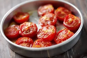 گوجه‌فرنگی را این‌شکلی بخورید؛ ارتباط این روش با کاهش خطر سرطان پروستات