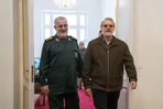 ویدیویی کمتر دیده‌شده از شهیدان علی لاریجانی و سپهبد محمد پاکپور
