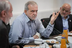 پزشکیان: مدیران باید خدمتگزار مردم باشند؛ مردم باید از خدمات ما راضی باشند