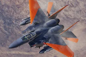 رویکرد متفاوت واشنگتن و ریاض به F-15؛ یکی بازنشسته می‌کند، دیگری میلیاردها دلار خرج ارتقا