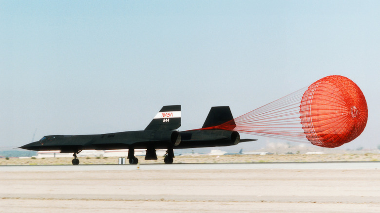 ناسا هواپیمای جاسوسی SR-71 Blackbird را بعد از 27 سال به آسمان بازمی‌گرداند