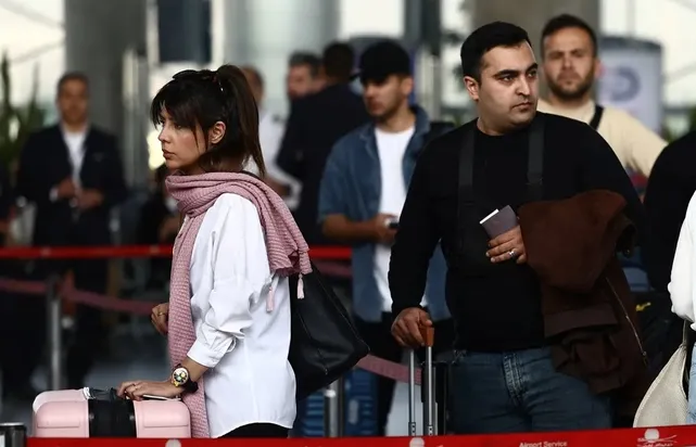 بازگشت مسافران به فرودگاه امام بعد از 56 روز (عکس)