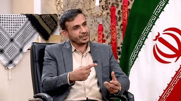 معاون سیاسی نیروی دریایی سپاه: روزانه چند کشتی متخلف هدف قرار گرفته‌اند