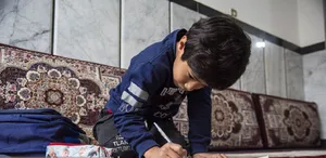 وابستگی به هوش مصنوعی با مغز دانش‌آموزان چه می‌کند؟